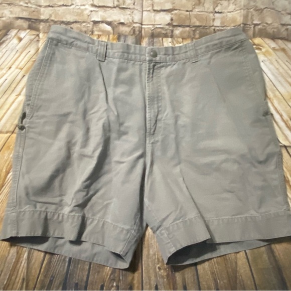 Columbia Gray Canvas Carpenter Shorts - Picture 1 of 4